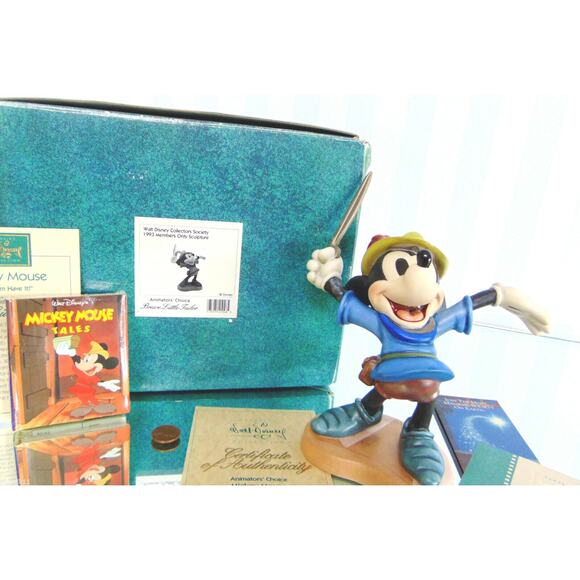 Disney WDCC MICKEY MOUSE Brave Little Tailor FIGURINE & BOOK Peter Pan Dress GUC - Picture 1 of 12
